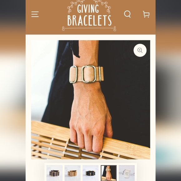 Giving Bracelet Leather buckle bracelet - Picture 3 of 6